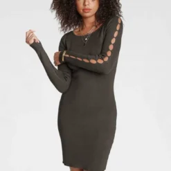 Melrose Strickkleid mit Ärmel Cut-Outs Rosa, Khaki -Melrosesan Geschaft 0c18facd a622 5479 942c 88e91c9d58cd