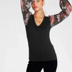 Melrose V-Shirt mit trransparenten, bedruckten Ärmeln Schwarz-weiß-gemustert, Schwarz-geblümt 13 Melrose V-Shirt mit trransparenten, bedruckten Ärmeln Schwarz-weiß-gemustert, Schwarz-geblümt -Melrosesan Geschaft 16000b3d 6714 51e0 aa0c 7270a9109b08