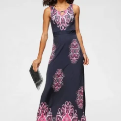 Melrosesan Geschaft 15 Melrose Maxikleid mit femininen Ornamenten