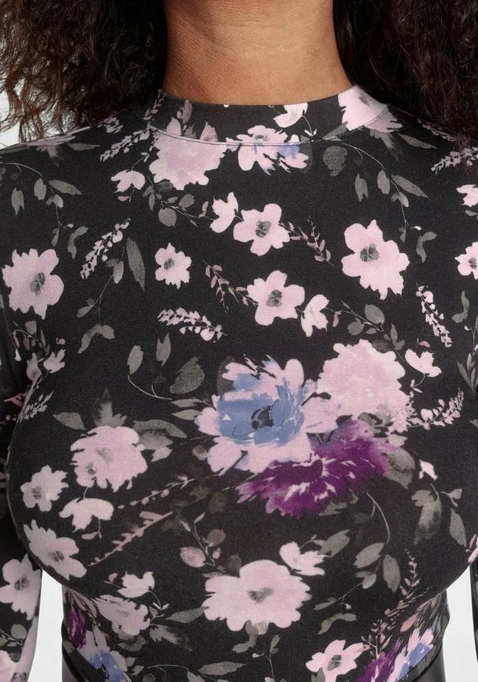 Melrose Jerseykleid mit verschiedenen Dessins Schwarz-geblümt, Rot-kariert 4 Melrose Jerseykleid mit verschiedenen Dessins Schwarz-geblümt, Rot-kariert – Bild 4