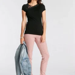 Melrose T-Shirt mit Zierschnürung - NEUE KOLLEKTION 10 Melrose T-Shirt mit Zierschnürung - NEUE KOLLEKTION -Melrosesan Geschaft 230a439e 52f8 5f8e 969e 14b4ffaa064d