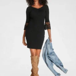 Melrose Strickkleid mit Volant aus Spitze 13 Melrose Strickkleid mit Volant aus Spitze -Melrosesan Geschaft 23e8d16a 024a 5eba 930d 24a8fd3e62a8