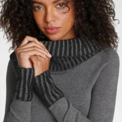 Melrose Strickkleid mit Carmen-Ausschnitt -Melrosesan Geschaft 26e5d9ff aa47 5cc4 ab2e 8e06b7f3d1ae