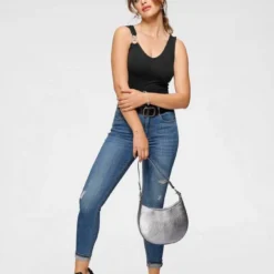 Melrose Tanktop mit Zierschnalle 14 Melrose Tanktop mit Zierschnalle -Melrosesan Geschaft 2e1318fd 24a1 5345 8e19 ea2b688d32fc