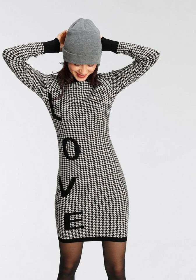 Melrose Strickkleid »Hahnentritt« aus kuscheligem Jacquard - NEUE KOLLEKTION 1 Melrose Strickkleid »Hahnentritt« aus kuscheligem Jacquard - NEUE KOLLEKTION