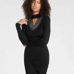 Melrose Strickkleid mit Glitzersteinen und Cut-Out