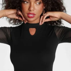 Melrose Rundhalsshirt mit Volantärmeln und Mesh -Melrosesan Geschaft 4801a0d9 2b41 5e17 b094 7ba5b86f5548