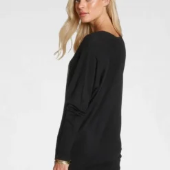 Melrose Fledermauspullover mit Glitzersteinen in Totenkopf-Optik -Melrosesan Geschaft 506cbe12 e895 513b b04e 32a4557427d6