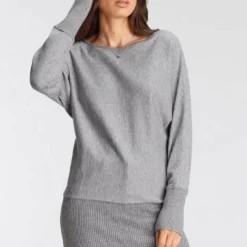 Melrose Fledermauspullover aus weichem Glanzgarn - NEUE KOLLEKTION