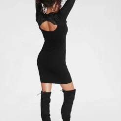 Melrose Strickkleid mit Spitze am Rücken -Melrosesan Geschaft 7443202b 98ed 5549 a097 45e3056d1a99