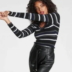 Melrose V-Ausschnitt-Pullover mit weichem Glitzergarn und Pailletten-Details Schwarz-grau-gestreift, Schwarz-royalblau-gestreift -Melrosesan Geschaft 7765baea 210a 5279 9434 c7046e2a286c