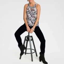 Melrose Tanktop mit Print und Stein-Dekoration 12 Melrose Tanktop mit Print und Stein-Dekoration -Melrosesan Geschaft 80059e6e 936f 5995 b2ac c0c16593077a