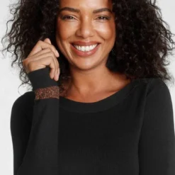 Melrose Strickkleid mit Streifen aus Glanzgarn -Melrosesan Geschaft 82eeef1b f1cf 5943 ad5e 3346dbded41f