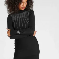 Melrose Strickkleid mit Glanzgarn -Melrosesan Geschaft 9869f4f7 4c51 52b6 8324 9cc204b1b2c8