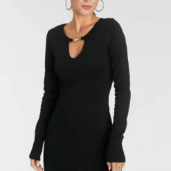 Melrose Strickkleid mit Schmuck-Element - NEUE KOLLEKTION