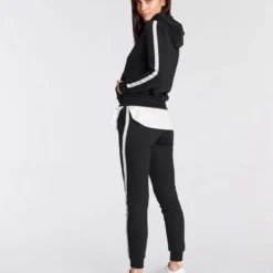 Melrose Loungeanzug (2 tlg) mit Glanzstreifen -Melrosesan Geschaft c235bd43 3f7d 58b7 ad77 847662e5c1c2