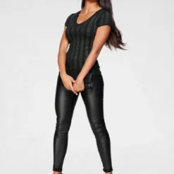 Melrose V-Shirt mit Glitzersteinen -Melrosesan Geschaft c354f462 2b11 5ff9 8f1b 28e9e967fafa