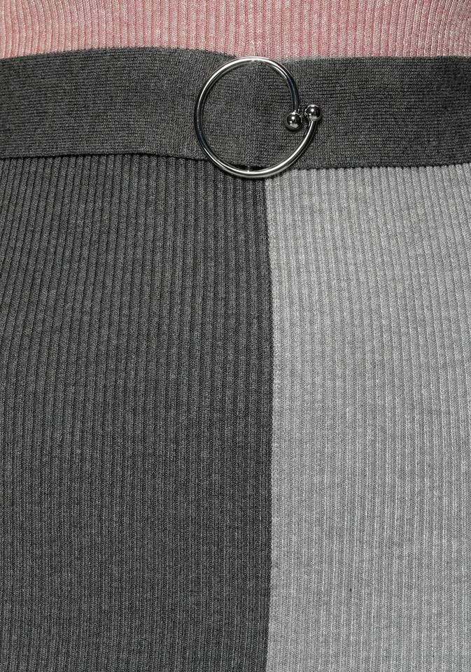 Melrose Strickkleid mit Ziergürtel 7 Melrose Strickkleid mit Ziergürtel – Bild 7