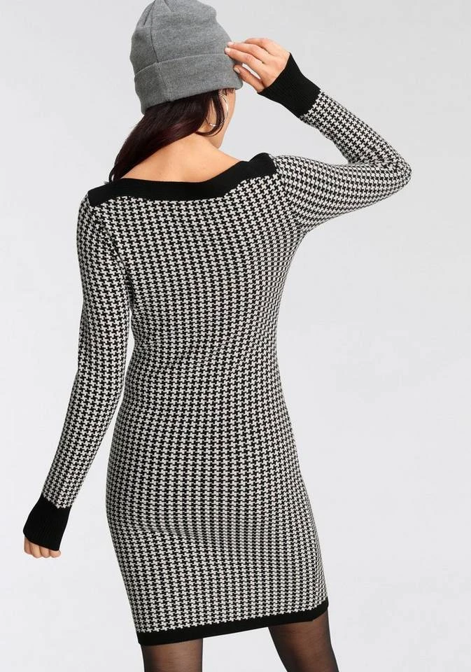 Melrose Strickkleid »Hahnentritt« aus kuscheligem Jacquard - NEUE KOLLEKTION 4 Melrose Strickkleid »Hahnentritt« aus kuscheligem Jacquard - NEUE KOLLEKTION – Bild 4