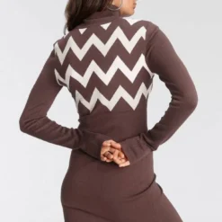 Melrose Strickkleid mit Zickzack-Muster - NEUE KOLLEKTION -Melrosesan Geschaft e9aaef3e 379e 536b a4e8 ecfee543ca19